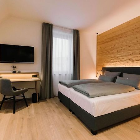 Hotel Johanns ヒルポルトシュタイン エクステリア 写真