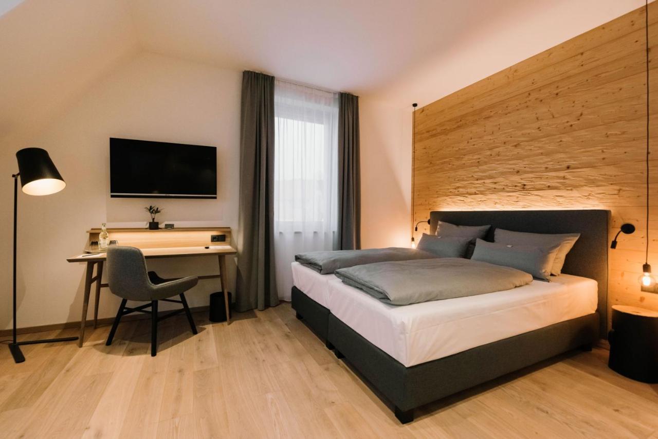 Hotel Johanns ヒルポルトシュタイン エクステリア 写真