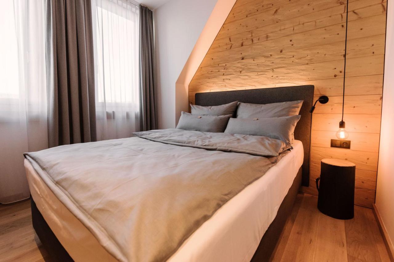 Hotel Johanns ヒルポルトシュタイン エクステリア 写真