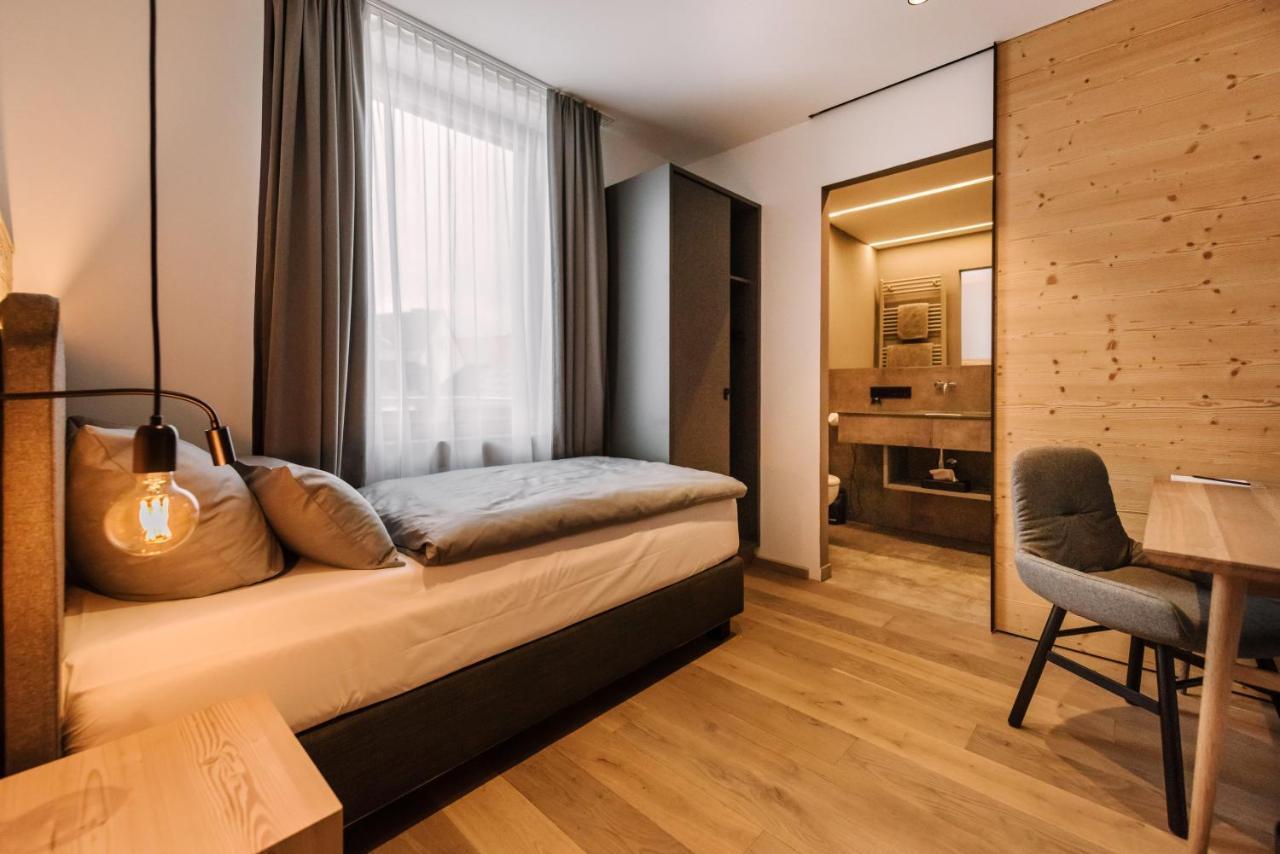 Hotel Johanns ヒルポルトシュタイン エクステリア 写真